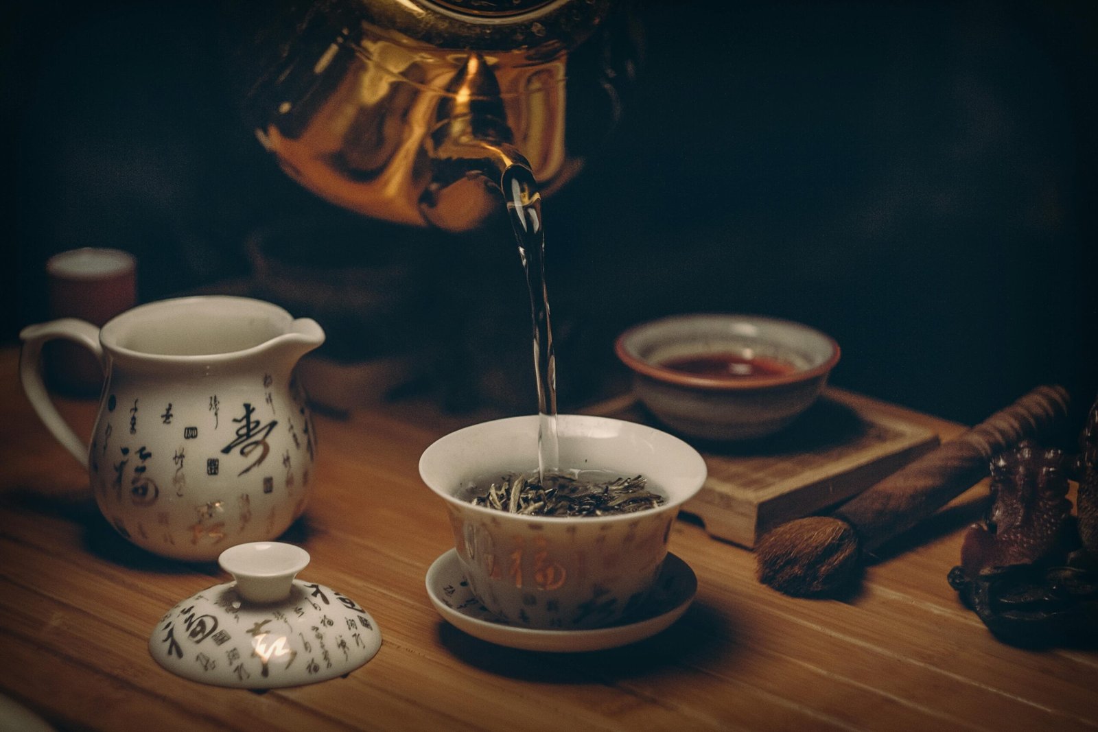Taza Digital Art 2 Artistic depiction of a traditional Chinese tea ceremony with porcelain teaware and hot water pour.